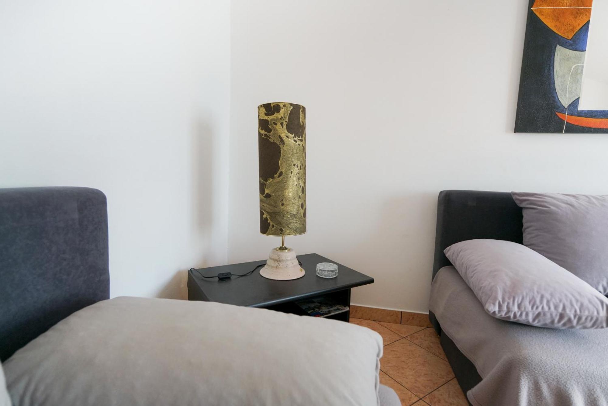 Apartments Osljak Preko Exteriör bild